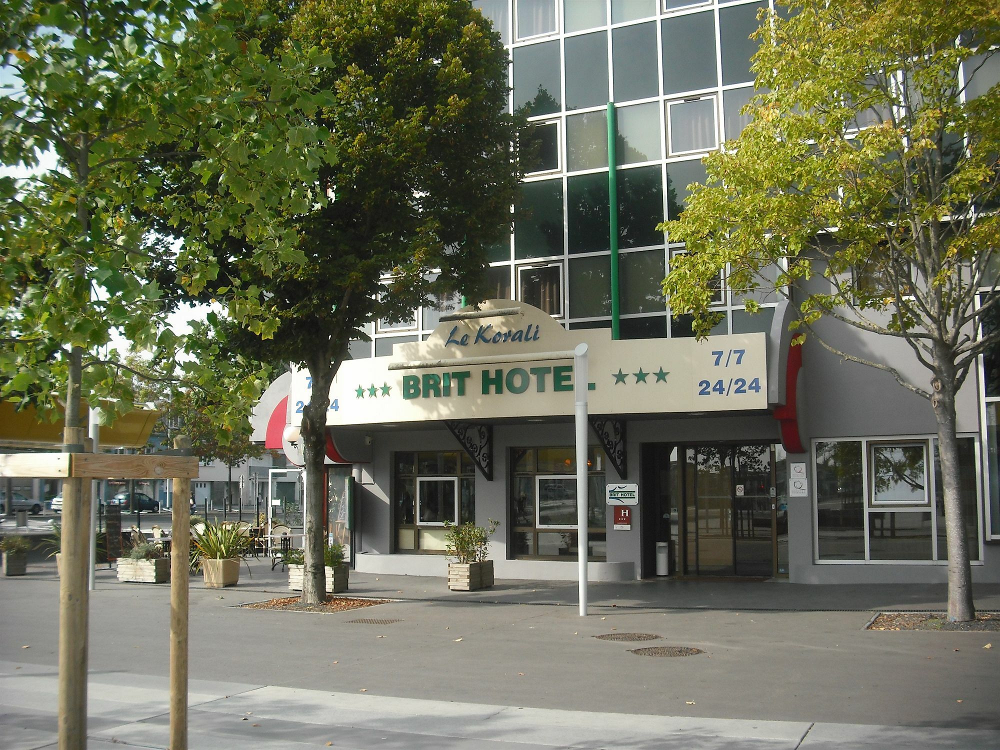 Brit Hotel Saint-Nazaire Centre Exterior foto